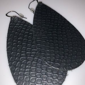 Meet your Posher, Hafeeza